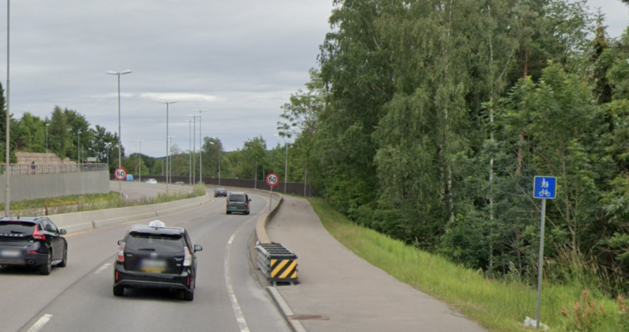 Bilde av gang- og sykkelveg-skiltet