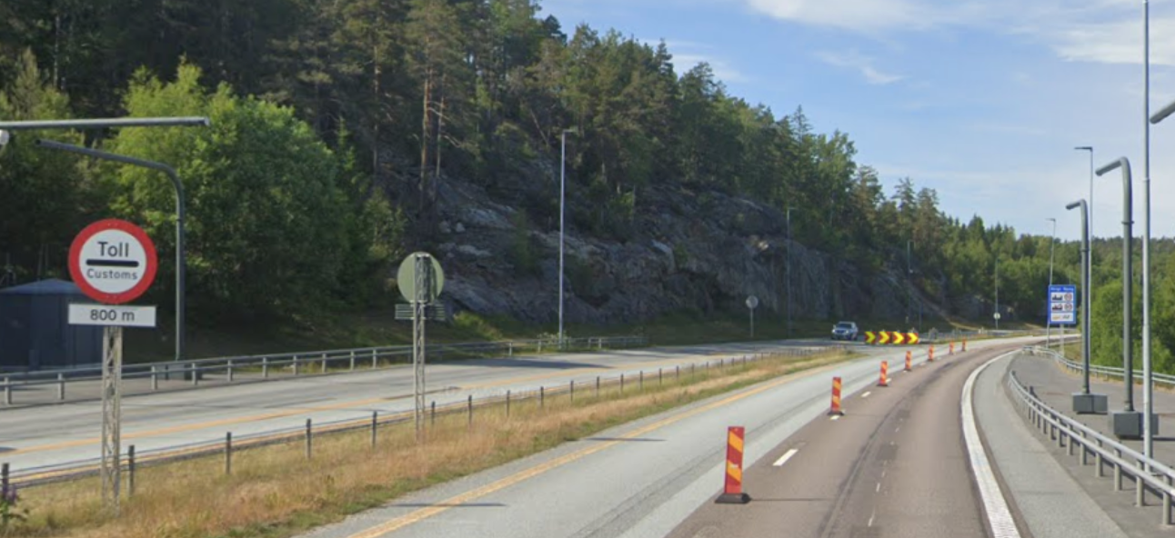 Bilde av et stopp for toll skilt