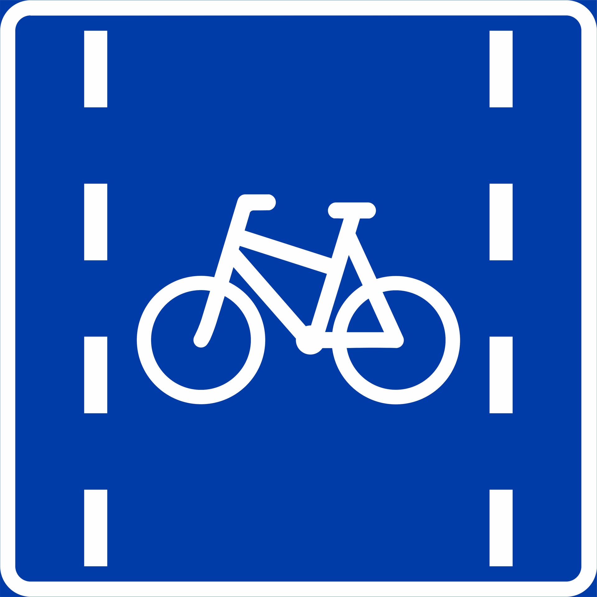 Cycle lane – center-positioned